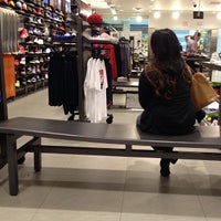 Foot Locker Shoe Store In Mclean