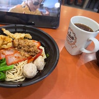 Photo taken at QQ Noodle House by Brian F. on 9/5/2022