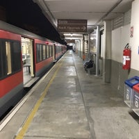 Photo taken at Estação Juventus - Mooca (CPTM) by Bruno M. on 7/26/2017
