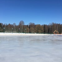 Photo taken at каток в Павловском парке by Ekaterina ♒️ K. on 3/5/2018
