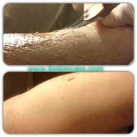 รูปภาพถ่ายที่ Liz Skincare โดย Liz M. เมื่อ 11/30/2012
