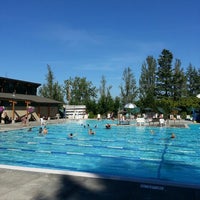 Photo taken at View Ridge Swim and Tennis Club by Jesse on 8/13/2013