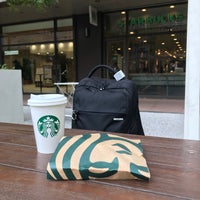 Photo taken at Starbucks by daikiresolfa.net on 4/6/2021