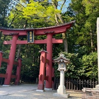 Photo taken at Yahiko Shrine by Hiromitsu H. on 4/22/2024
