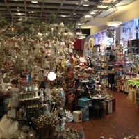 11/21/2012 tarihinde Charles R.ziyaretçi tarafından Lee&amp;#39;s Art Shop'de çekilen fotoğraf