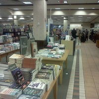 Barnes Noble Bookstore