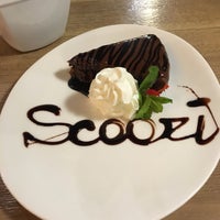 Photo taken at Scoozi by 🌟Anna🌟 on 4/1/2018
