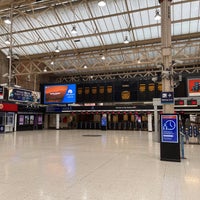 Photo taken at Charing Cross Railway Station (CHX) by Jon C. on 8/28/2022