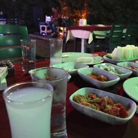 รูปภาพถ่ายที่ Aramızda Kalsın Mangal&amp;Restaurant โดย Ersan Y. เมื่อ 9/7/2018