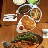 Photo taken at 101 Thai Kitchen by Ankh on 4/12/2016