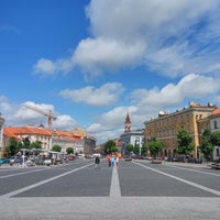6/1/2017 tarihinde Hie-suk Y.ziyaretçi tarafından Rotušės aikštė  | Town Hall Square'de çekilen fotoğraf