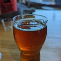 Photo taken at Peaks N Pines Brewing Company by Jason M. on 1/16/2022