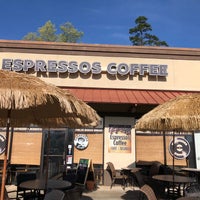 รูปภาพถ่ายที่ Espressos Coffee โดย Chris B. เมื่อ 4/21/2018