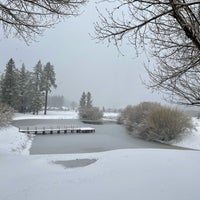 Photo taken at Bear Mountain Golf Course by Javier C. on 1/2/2023