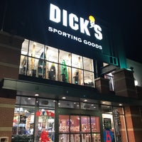 Photo taken at DICK&amp;#39;S Sporting Goods by Eric A. on 11/3/2018