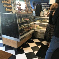 7/23/2018にEric A.がCape Cod Bagel Cafeで撮った写真