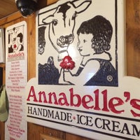 Photo taken at Annabelle&amp;#39;s Ice Cream by Eric A. on 7/4/2016