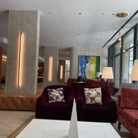 Das Foto wurde bei Colonnade Boston Hotel von Eric A. am 6/4/2022 aufgenommen