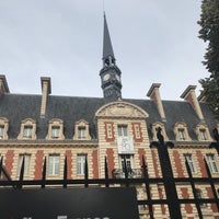 Photo taken at Lycée Pasteur by Eric A. on 9/10/2018