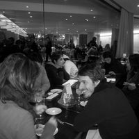 2/17/2013에 Antonella님이 Rock Center Cafe에서 찍은 사진