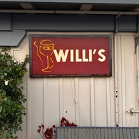 Photo taken at Willi’s Wine Bar by Reyner T. on 4/28/2024