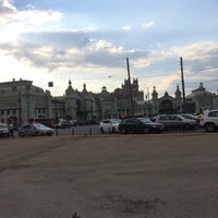 Photo taken at Остановка «Белорусский вокзал» by Irene T. on 7/16/2014