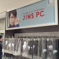 Jins うめだ阪急メンズ館店 Loja De Acessorios Em 梅田 Jins うめだ阪急メンズ館店 Loja De Acessorios Em 梅田