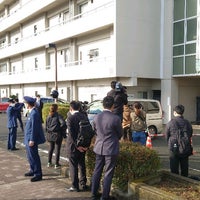 Photo taken at 寝屋川警察署 by kenjin . on 11/11/2021