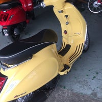 Vespa Studio