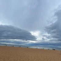 Photo taken at Chudnyi Beach by Аркандос on 8/23/2021