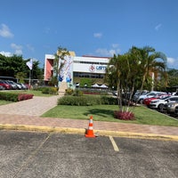 รูปภาพถ่ายที่ Universidad Católica Santa María La Antigua โดย Christian F. เมื่อ 1/18/2019