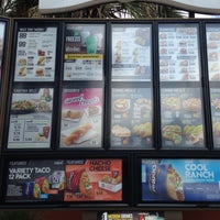 Photo taken at Taco Bell by Demetrio M. on 4/29/2013