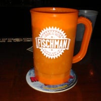 Снимок сделан в Fischman Liquors &amp;amp; Tavern пользователем Keith B. 10/13/2012