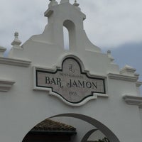 Foto tirada no(a) Restaurante Bar Jamón por Luis O. em 8/3/2015