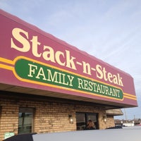 11/24/2012にRichard C.がStack &amp;#39;N Steak Family Restaurantで撮った写真