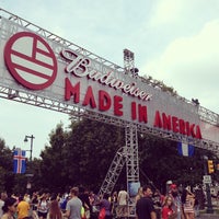 Photo taken at Made In America 2013 by Jasmin S. on 8/31/2013