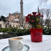 Foto scattata a Hagia Sofia Mansions Istanbul, Curio Collection by Hilton da Baris K. il 2/18/2024