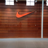 womens nike react flyknit