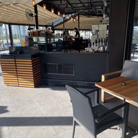 6/13/2022 tarihinde Ozan K.ziyaretçi tarafından Park Fırın Cafe &amp;amp; Bakery'de çekilen fotoğraf