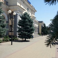 Залізнична станція ім. Т. Шевченка - вул. Московська, 1