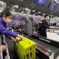 Photo taken at Thai Airways (TG) Check-in (ROP Gold &amp;amp; Star Alliance Gold) by Danne D. on 11/18/2022