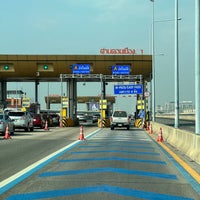 Photo taken at Don Mueang 1 Toll Plaza (S1) by Danne D. on 4/24/2023