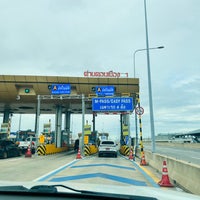Photo taken at Don Mueang 1 Toll Plaza (S1) by Danne D. on 7/17/2023