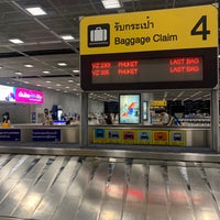 Photo taken at Domestic Baggage Claim Area by Danne D. on 11/16/2020