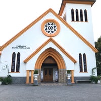 Photo taken at Igreja Santa Joana D&amp;#39;Arc by Túlio on 1/31/2021