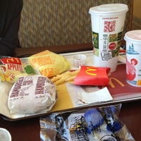Photo taken at McDonald&amp;#39;s by Makiko S. on 4/23/2013
