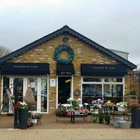 Hanworth - Neighborhood in Hanworth