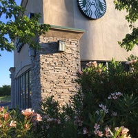 Photo taken at Starbucks by Jenni Lynne L. on 5/25/2017