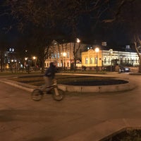 Photo taken at Пушкинский сквер у Елоховского собора by Anna S. on 11/8/2017