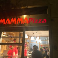 Photo taken at MammaPizza by Gerard R. on 4/3/2016
